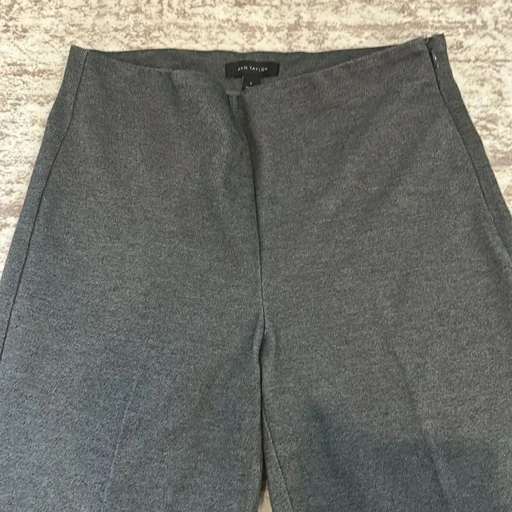 Ann Taylor wide leg cropped pants Women's Gray size 6_3